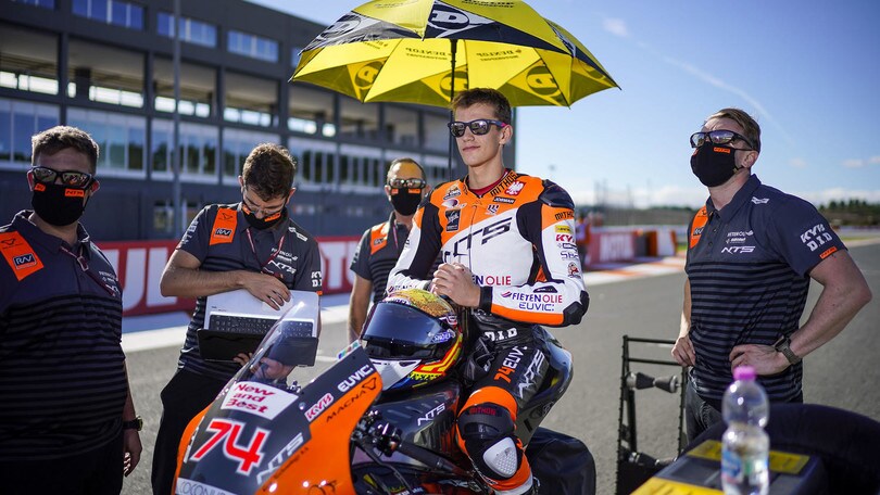 Moto2, GP Portogallo: Biesiekirski sarà sostituito da Aegerter