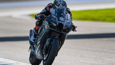 SBK, "ugly" but fast: the new Kawasaki promises to be another winner