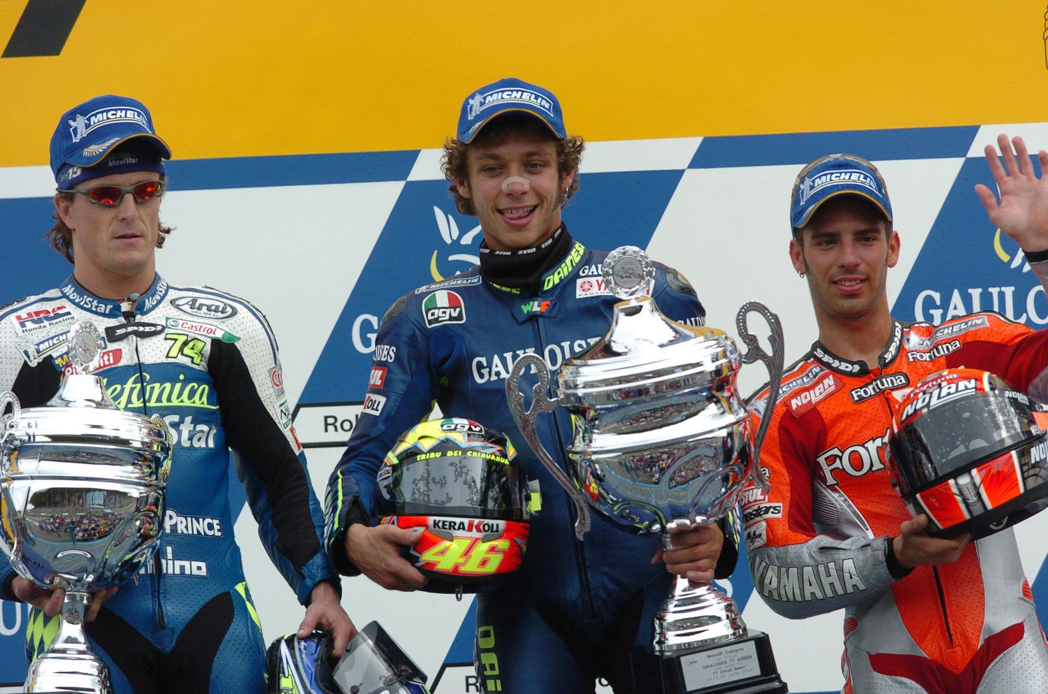 MotoGP, Rossi e il team Factory Yamaha: un amore lungo 15 anni - FOTO