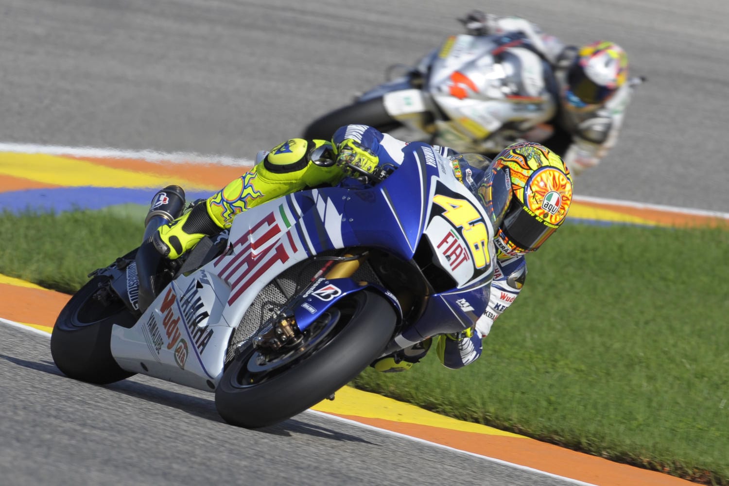MotoGP, Rossi e il team Factory Yamaha: un amore lungo 15 anni - FOTO