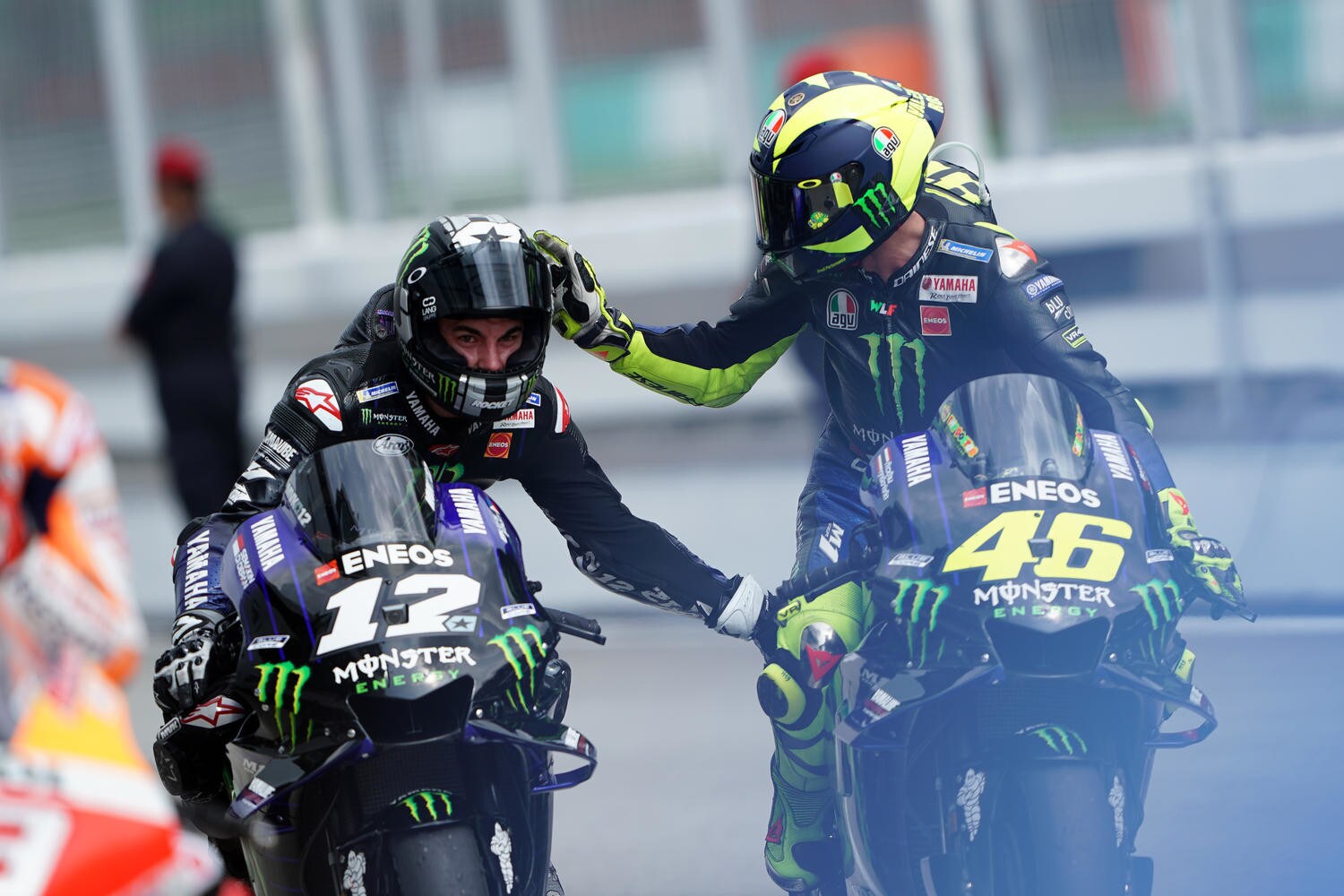 MotoGP, Rossi e il team Factory Yamaha: un amore lungo 15 anni - FOTO