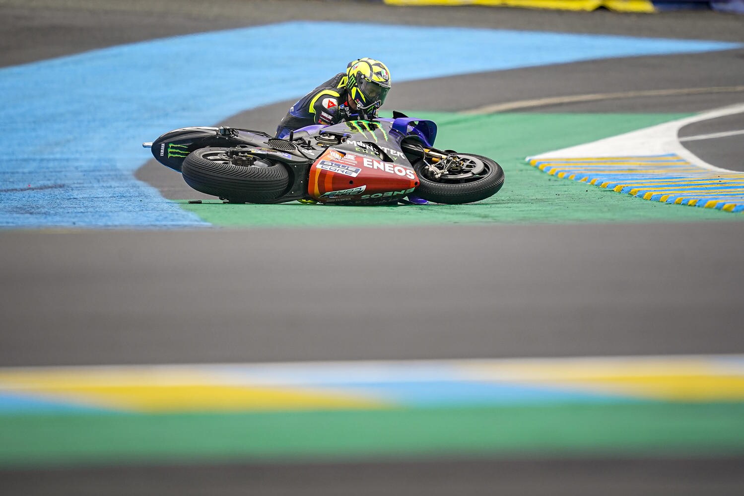 MotoGP: le cadute e gli incidenti più spettacolari del 2020 - FOTO
