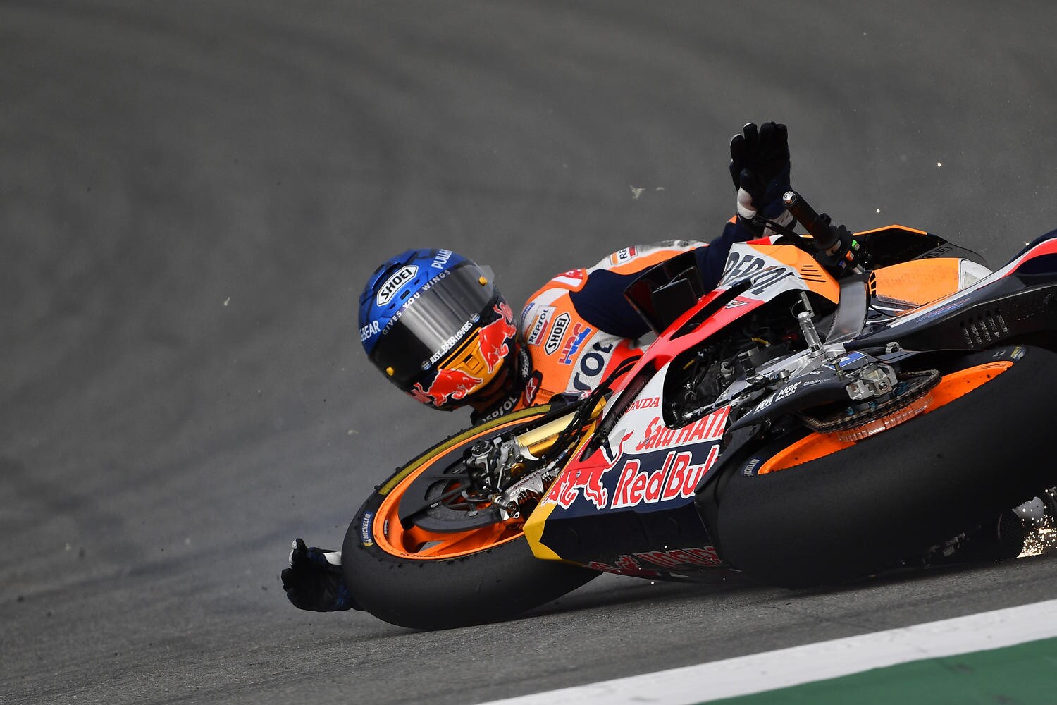 MotoGP: le cadute e gli incidenti più spettacolari del 2020 - FOTO