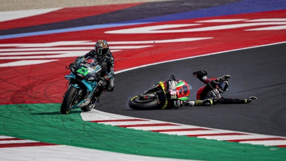 MotoGP: le cadute e gli incidenti più spettacolari del 2020 - FOTO