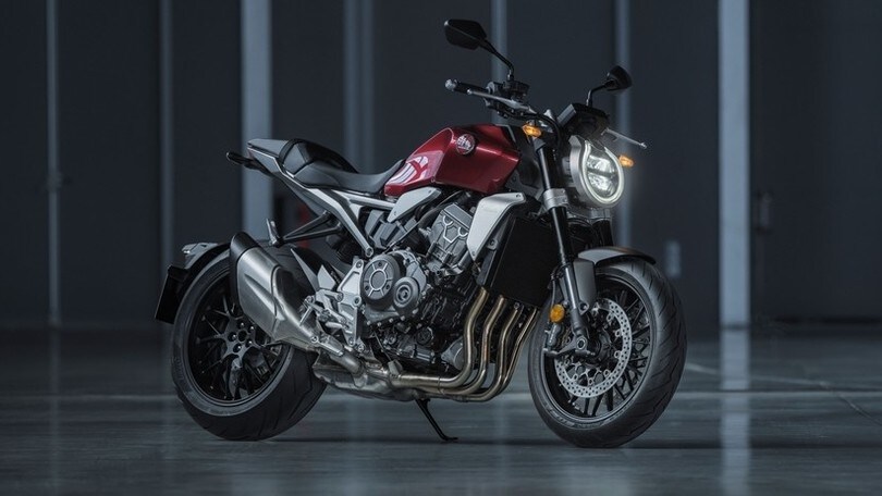 Honda CB1000R 2021 - FOTO