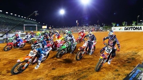 AMA Supercross: 17 gare totali nel calendario 2021