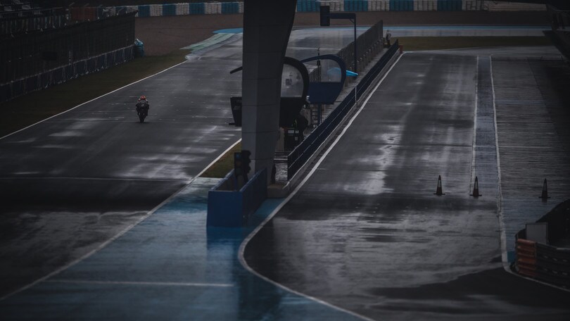 SBK, Test Jerez: le foto più belle della prima giornata (bagnata)