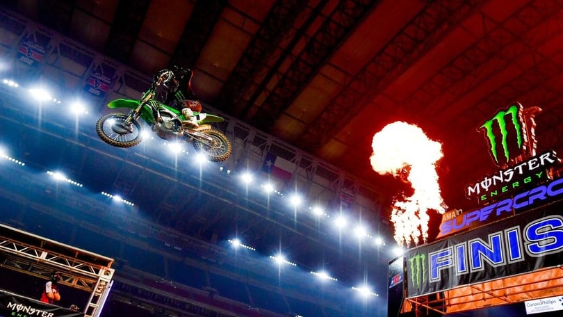 AMA Supercross, Houston 2: Eli Tomac torna a vincere