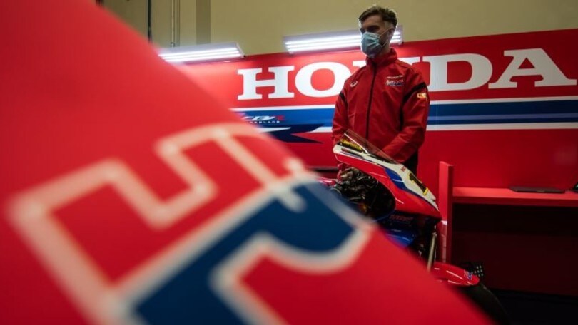 SBK, HRC presenta il 2021 dal circuito di Barcellona