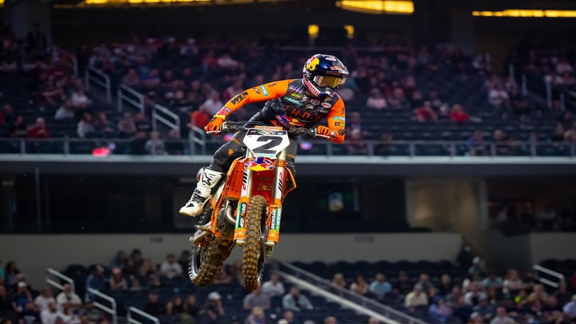 AMA Supercross, Arlington 1: Webb vince e va in testa alla classifica
