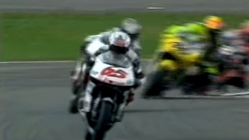 Assen 2000: from the fracture to fainting, Capirossi’s heroic podium
