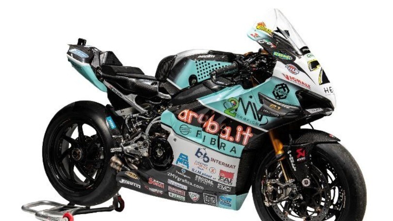 SBK, Go Eleven throws down the gauntlet: “This blue bike needs to beat the red Ducatis”
