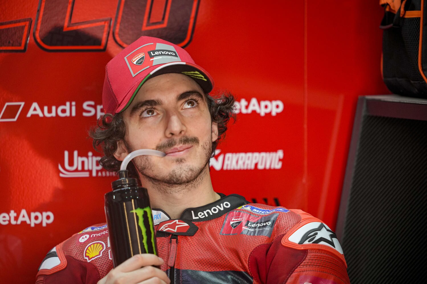 MotoGP, Bagnaia: “Marquez fa scalpore, io penso a me stesso”
