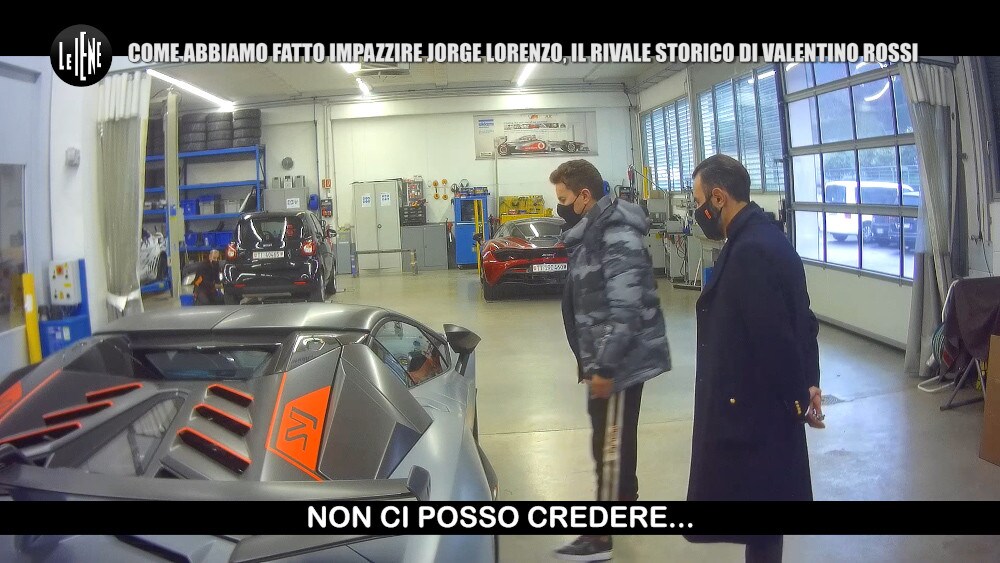 Jorge Lorenzo vittima di uno scherzo delle Iene FOTO