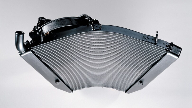 Officina: il raffreddamento è indiretto quando è a liquido