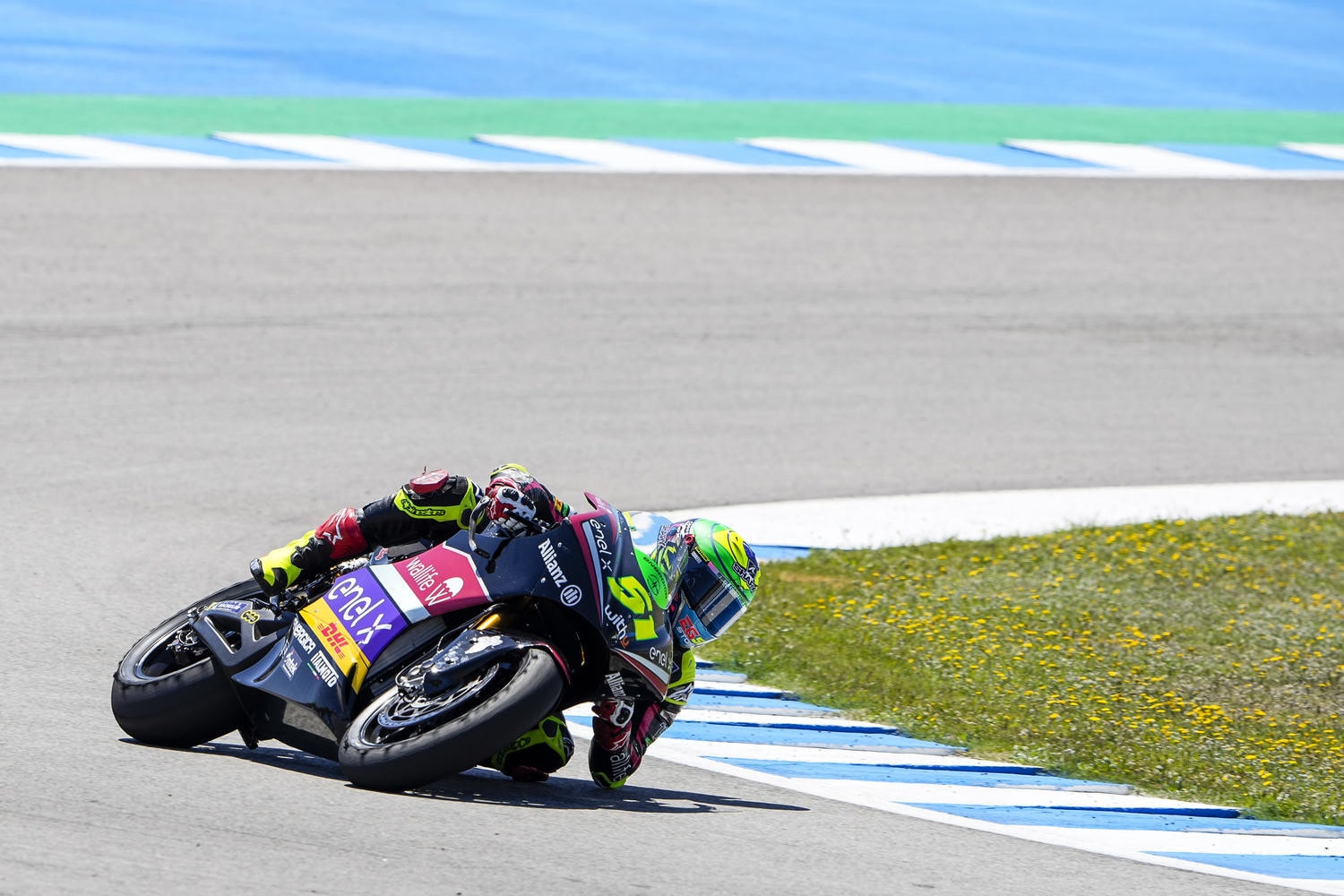 MotoE GP Francia, Qualifiche: Granado firma la E-Pole bagnata