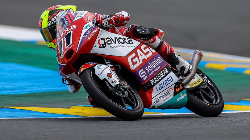 Moto3 Francia: Garcia vince la gara, primo podio per Rossi