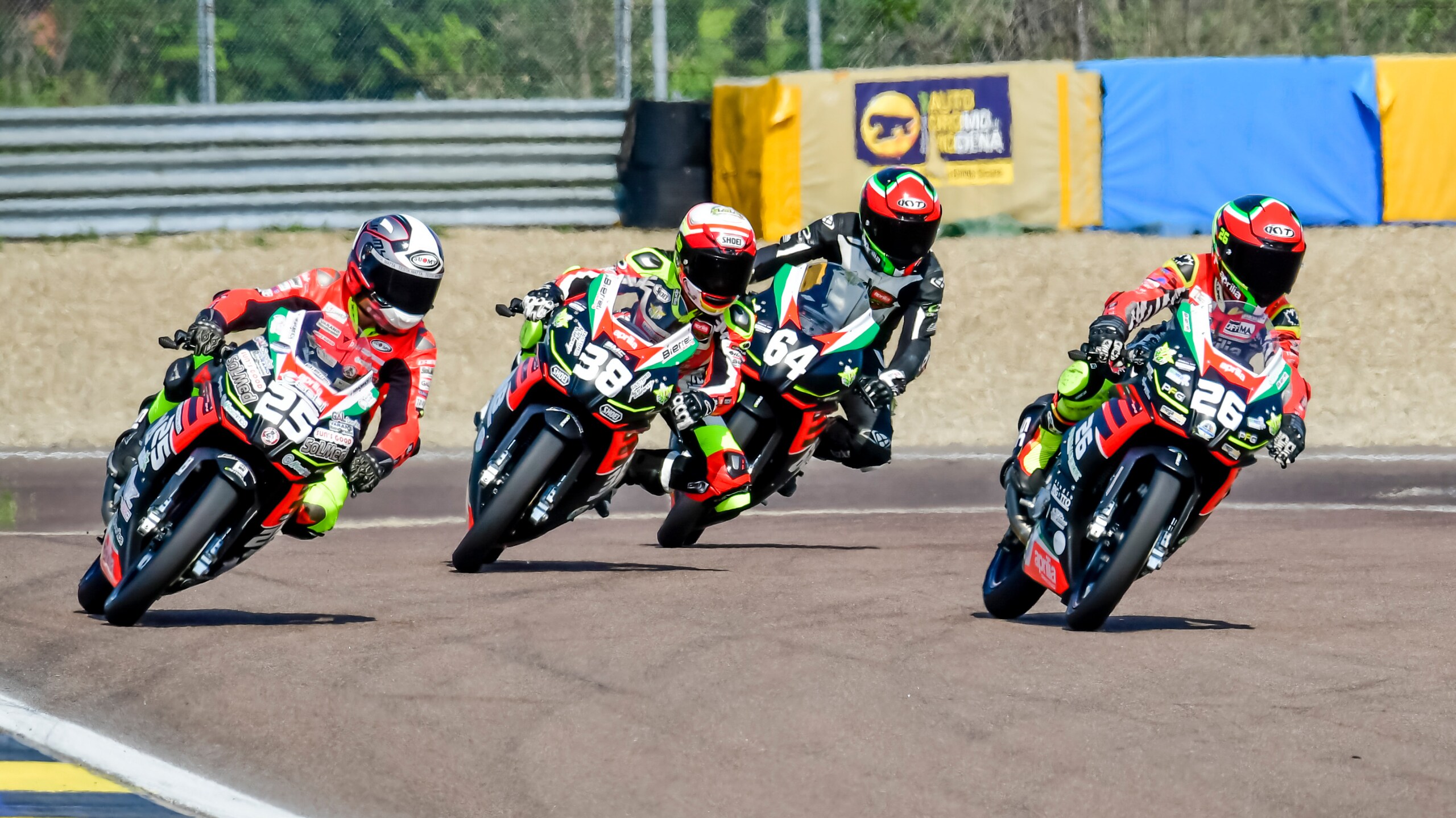 Trofeo Aprilia SP: imprendibile Lorenzo Frasca a Modena