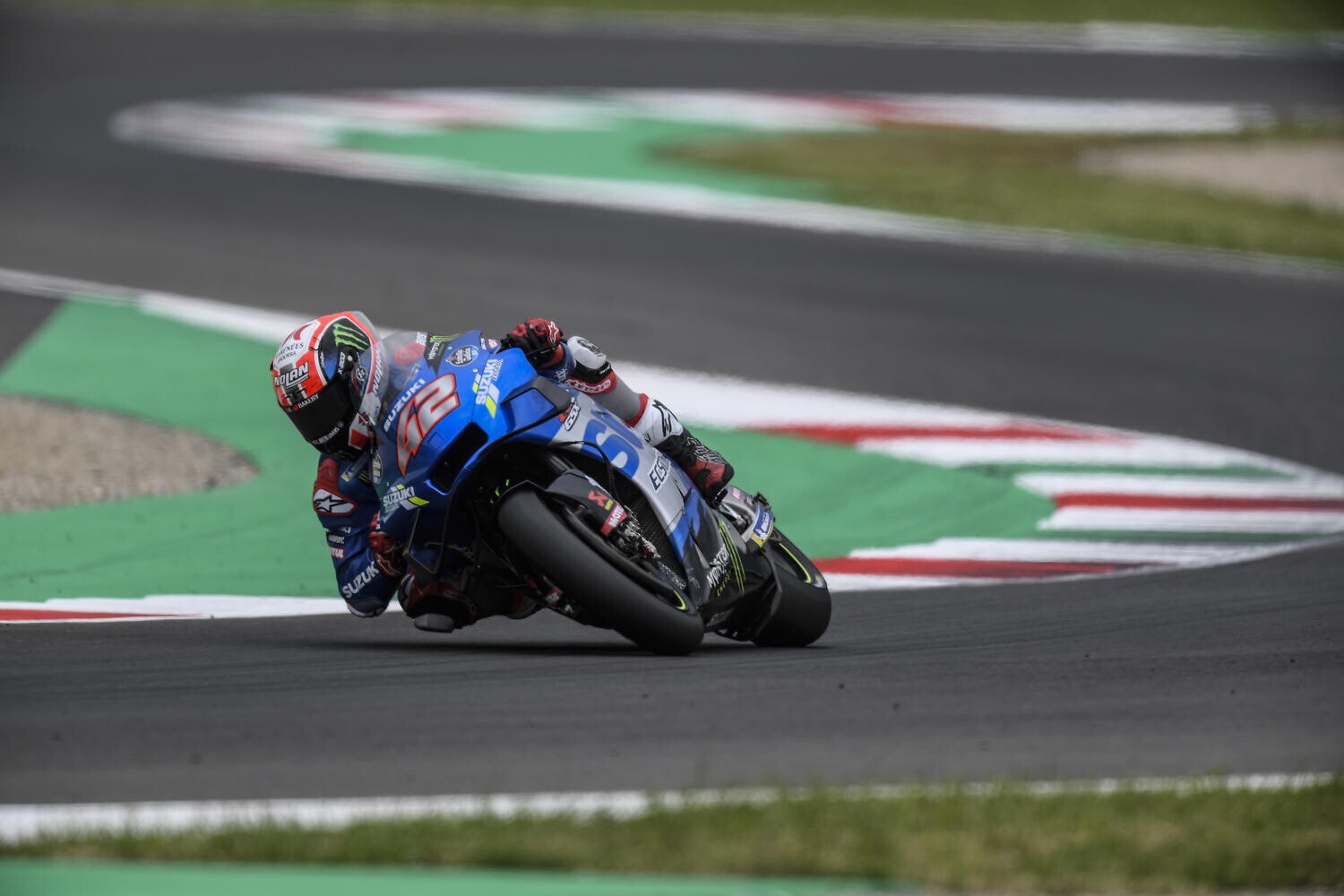 MotoGP Catalogna: Rins ‘unfit’ per la gara di casa