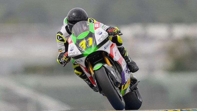 MotoE GP Catalogna: primo successo per Pons, Zaccone resta leader