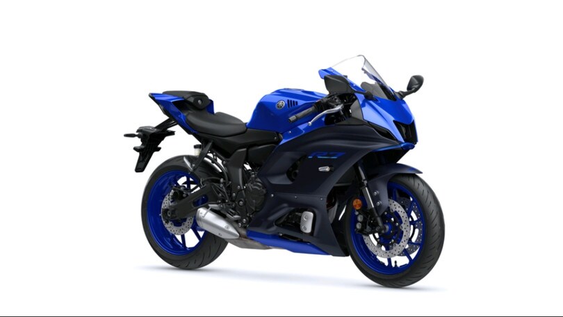 Yamaha R7, una moto al passo con i tempi