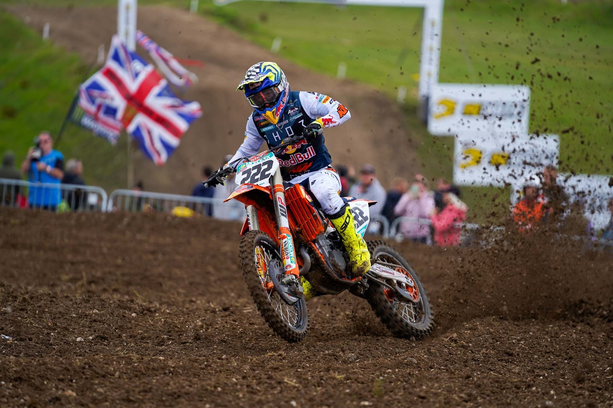 Tony Cairoli torna in pole position a Matterley Basin