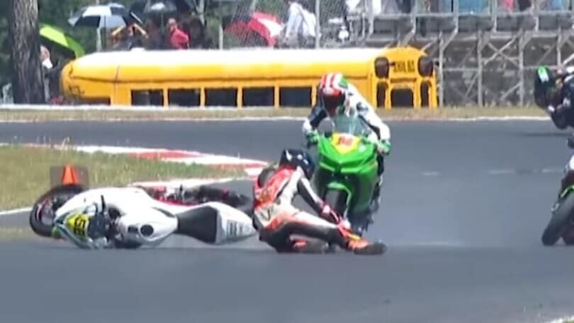 MotoAmerica, The Ridge: what a fright for Maxwell Toth!