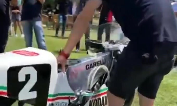 Lorenzo Savadori "sgasa" in memoria di Fausto Gresini