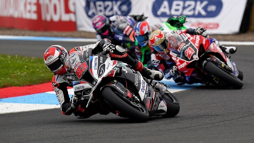 BSB: doppietta di Danny Buchan in Gara 2 e Gara 3 a Knockhill