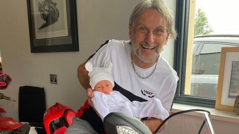 Carl Fogarty becomes a grandad: “Introducing the 2044 MotoGP champion”