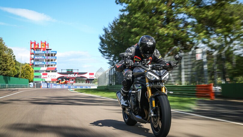 TheTest: Triumph Speed Triple 1200 RS