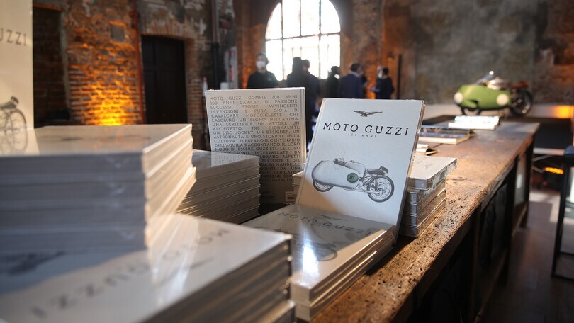 Cose di Case: presentato il libro 'Moto Guzzi 100 anni'