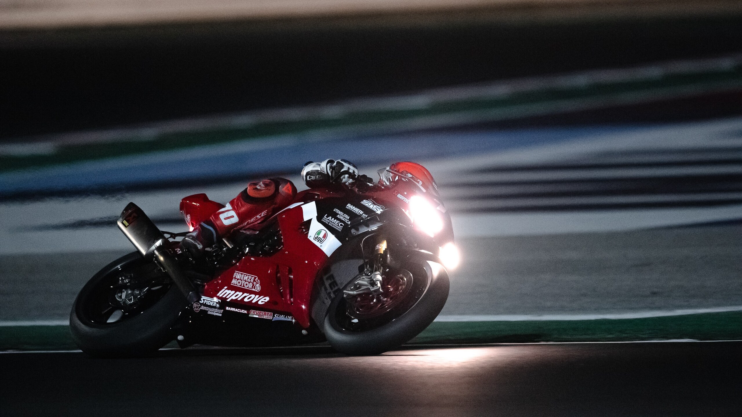 CIV: le foto più belle della prima Racing Night a Misano