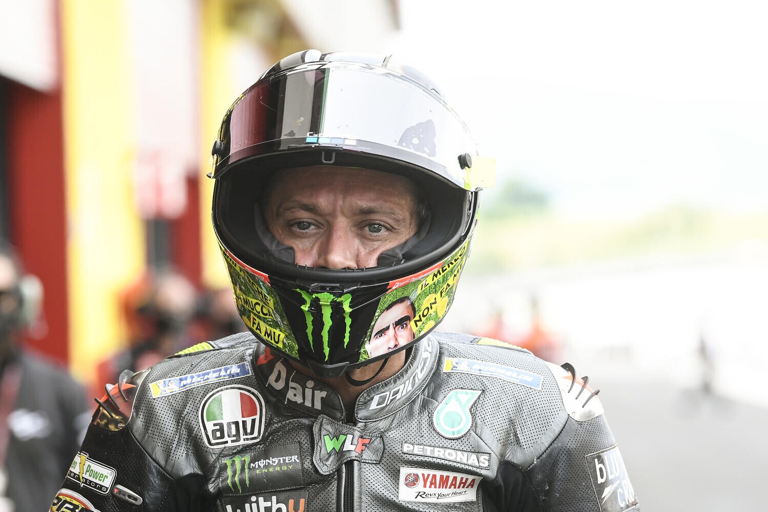 MotoGP, Rossi lascia o resta: cosa farà Valentino nel 2022? - SONDAGGIO