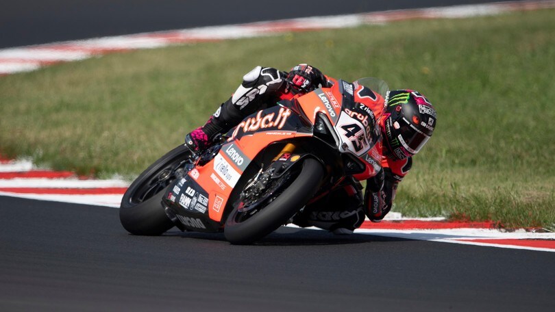 SBK Most: Redding al comando nelle FP3, Locatelli terzo