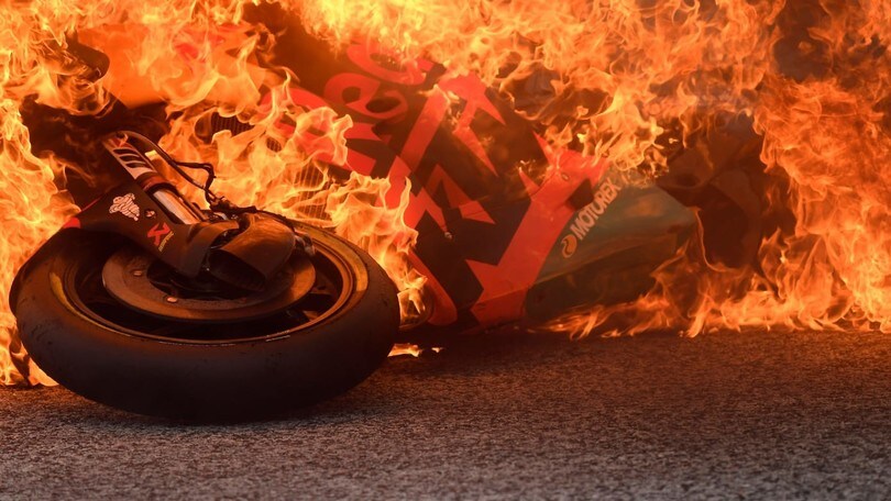 MotoGP, Austria infuocata: spaventoso incidente nel GP di Stiria