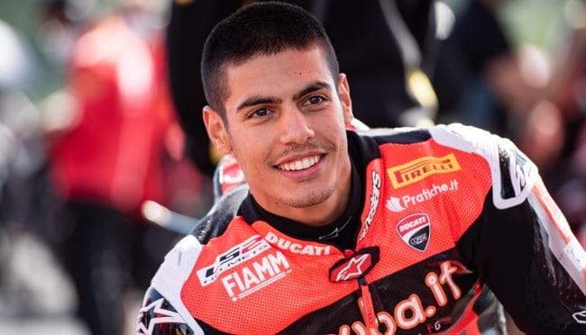 SBK, Petrucci dice no alle derivate e "salva" il posto di Rinaldi