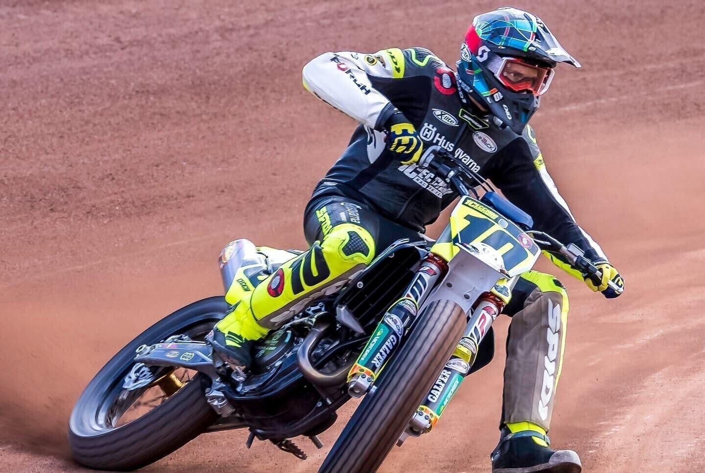 Flat Track, inizio mondiale shock per Cecchini: frattura e stagione a rischio