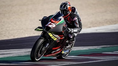 Vinales in azione con l'Aprilia: ecco i primi scatti