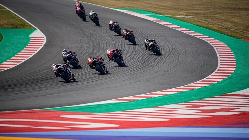 MotoGP, arriva la gara di Misano: gli orari TV di Sky, DAZN e TV8