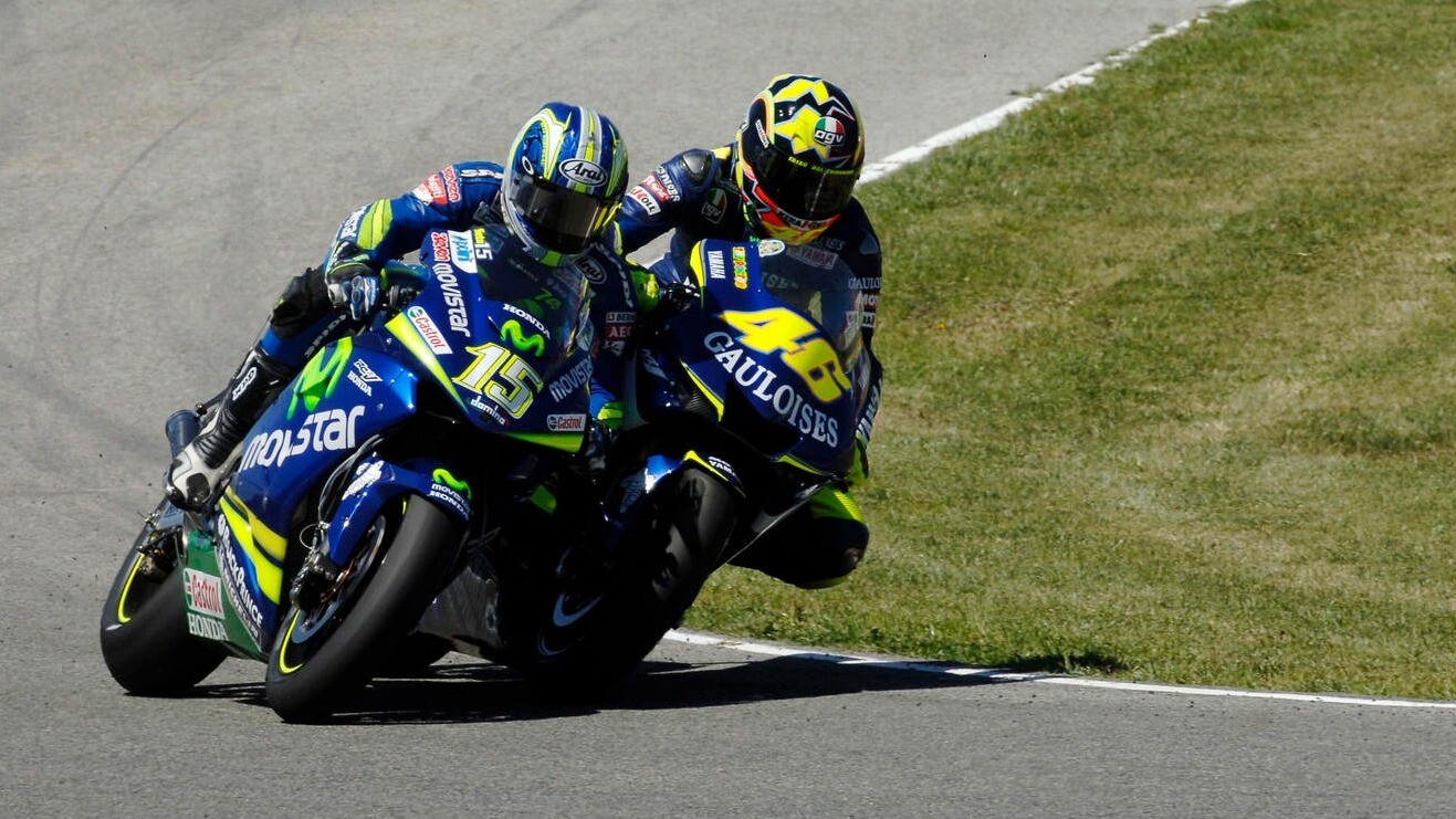 La sequenza del contatto tra Rossi e Gibernau a Jerez 2005