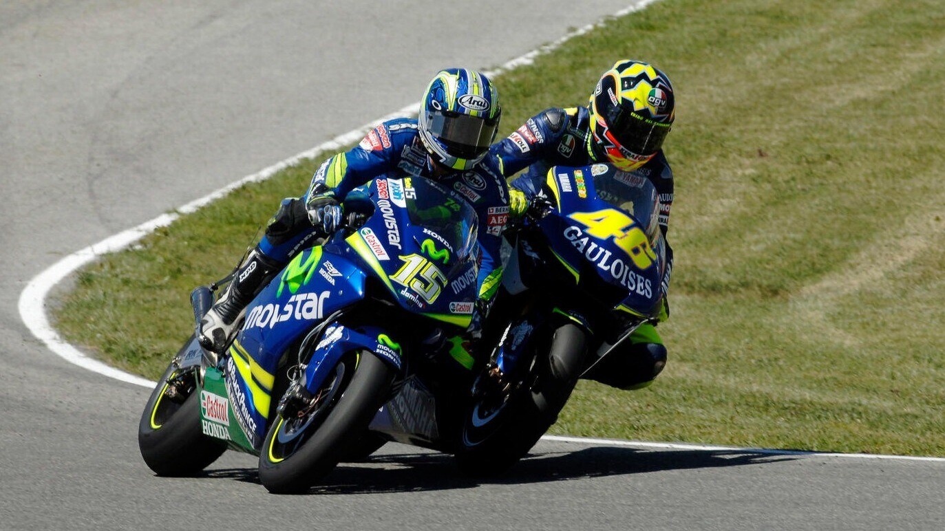 La sequenza del contatto tra Rossi e Gibernau a Jerez 2005