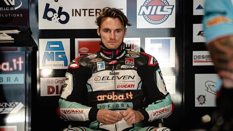 WorldSBK Jerez: Davies calls a conference, retirement ahead?