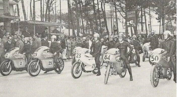 Mototemporada, a Cervia intitolate vie ai grandi campioni