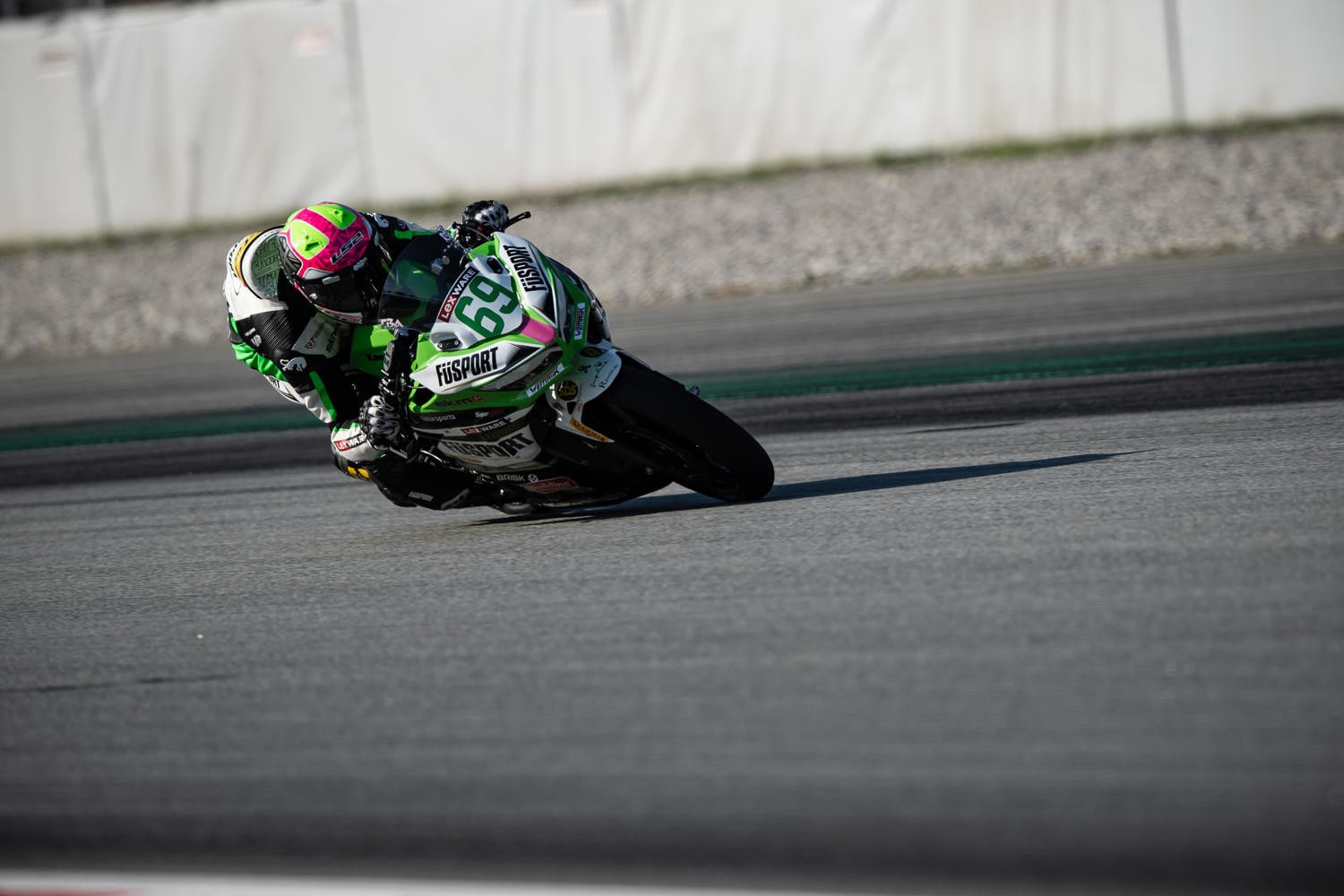 SSP300 Portimao: Booth-Amos firma il venerdì di libere