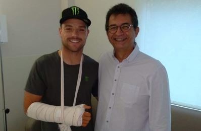 SBK, "Stop and go" rapido per il polso destro di Alex Lowes
