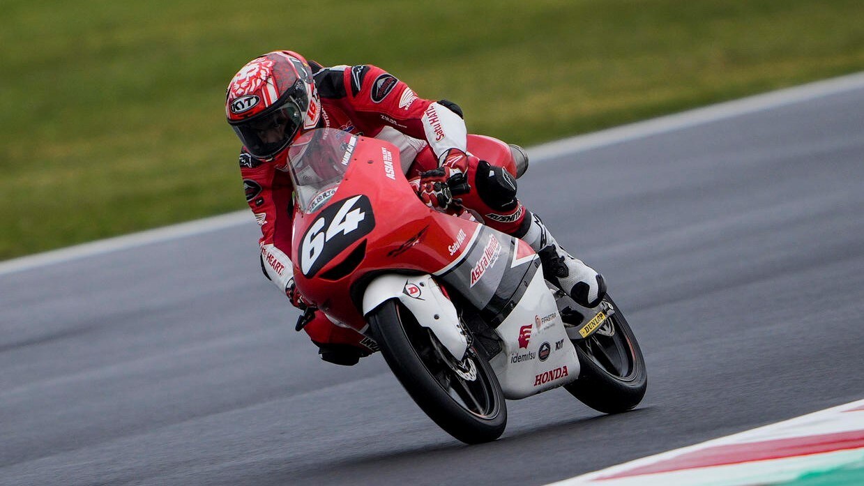 Moto3: infortunio in allenamento per Mario Aji, salta il GP dell'Algarve