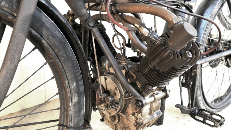 Polvere di stelle: Ader, genio incontenibile