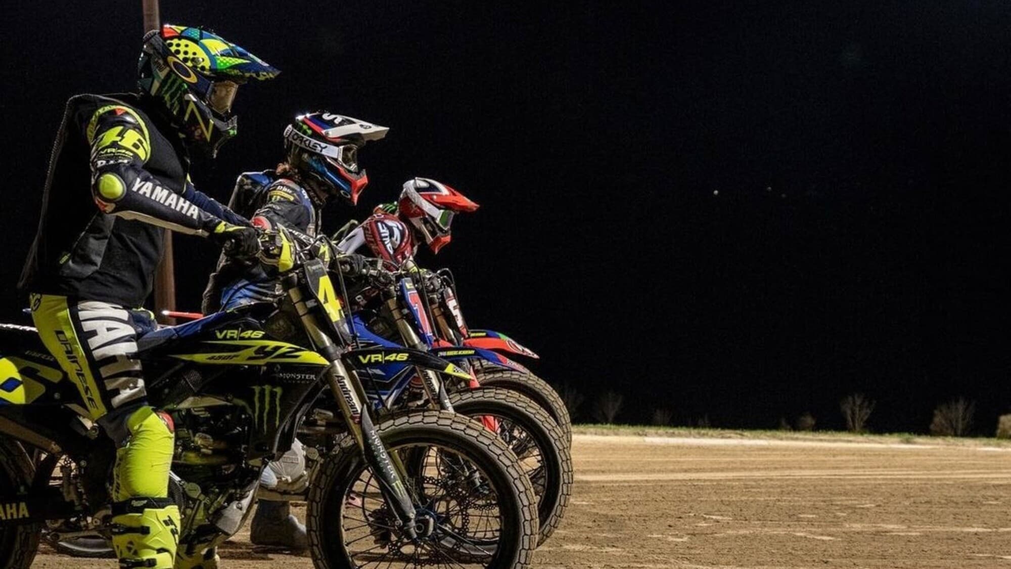 Valentino Rossi svela la entry list della 100 Km dei Campioni