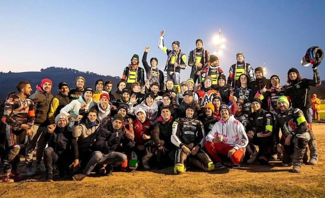 100km of Champions: victory for Rossi and Marini